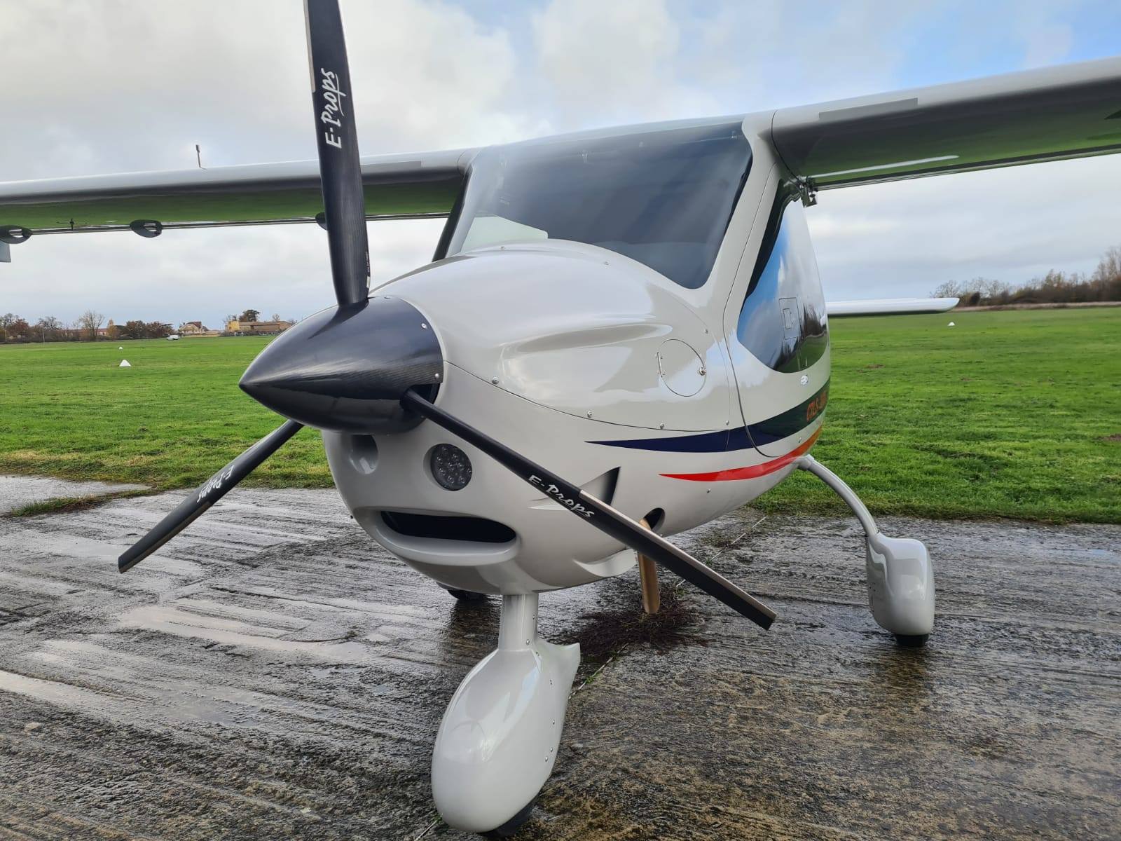 FLIGHT DESIGN FRANCE CTLS 525KG ULTRALIGHT CERTIFICATION